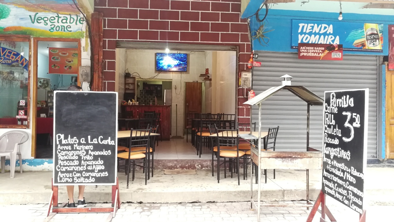 Foto de RESTAURANTE BAHIA DE KOTTA