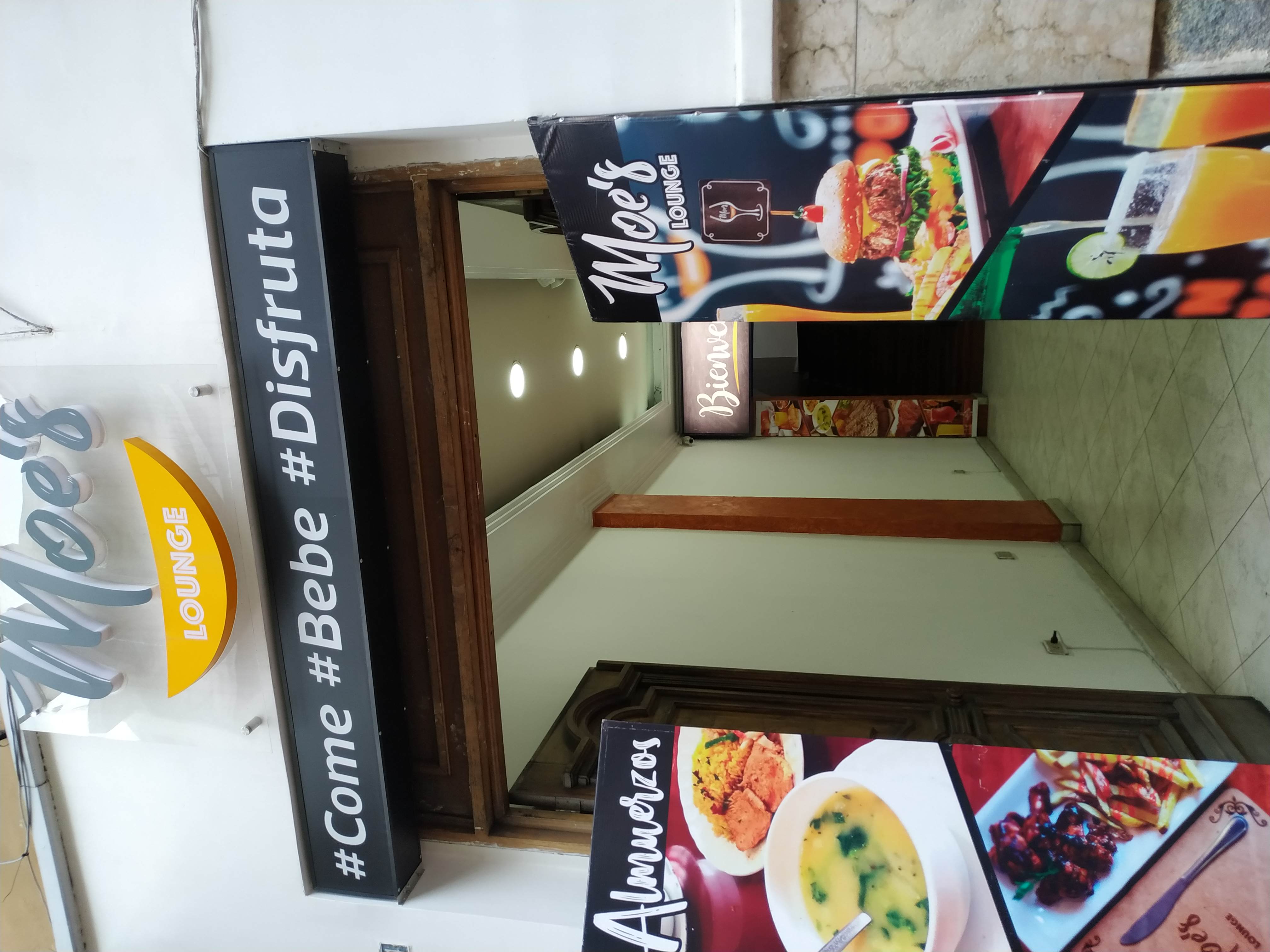 Foto de MOE'S LOUNGE
