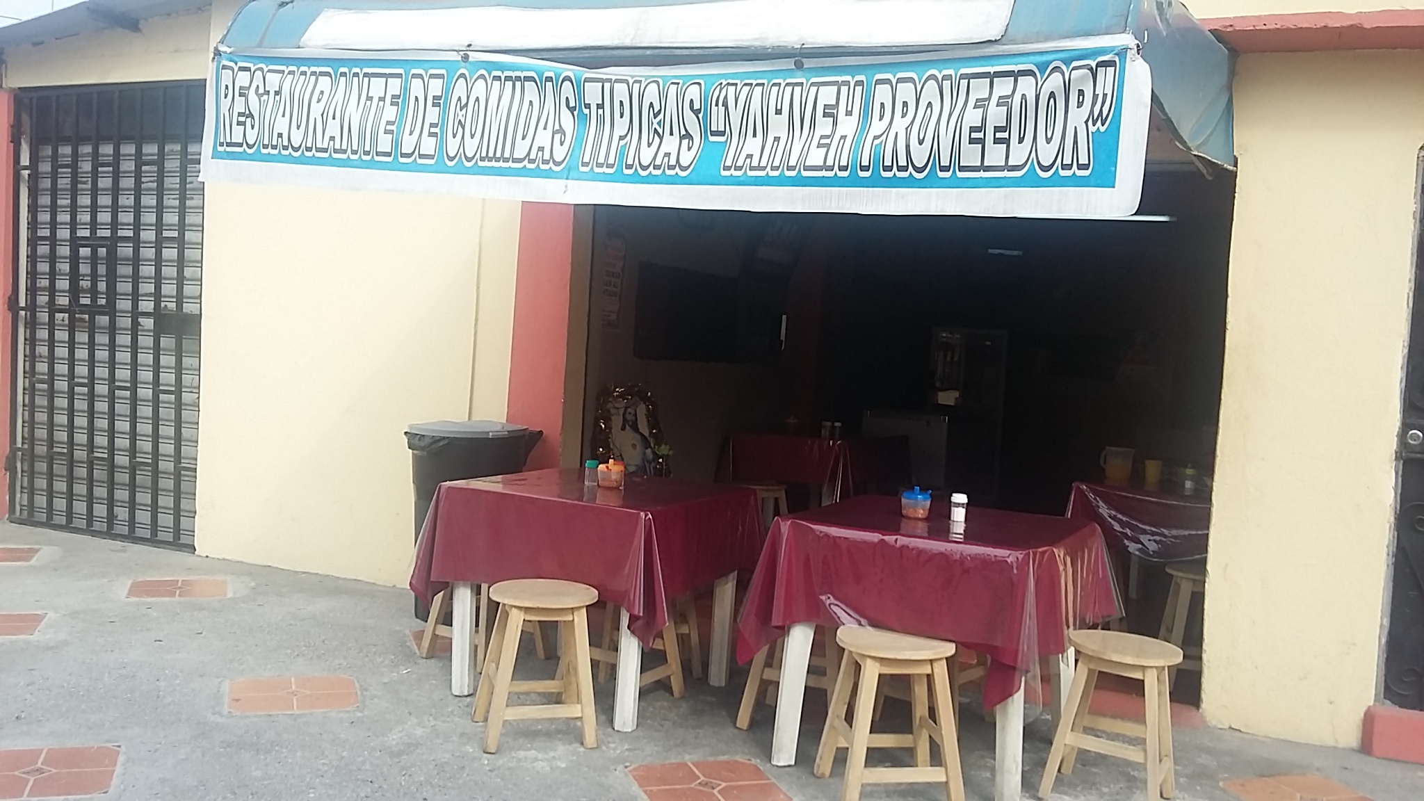 Foto de YAHVEH PROVEEDOR