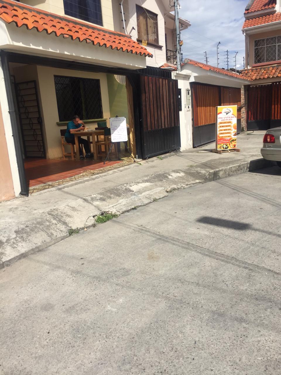 Foto de PICANTERIA AREPERA