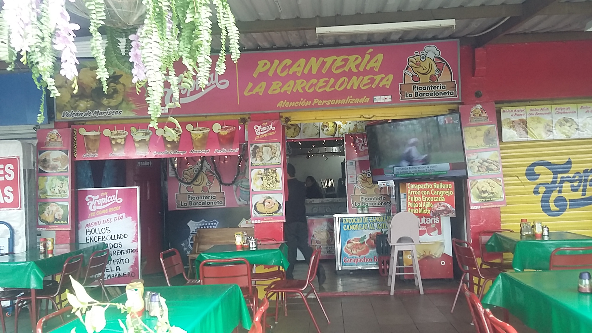 Foto de LA BARCELONETA PICANTERIA