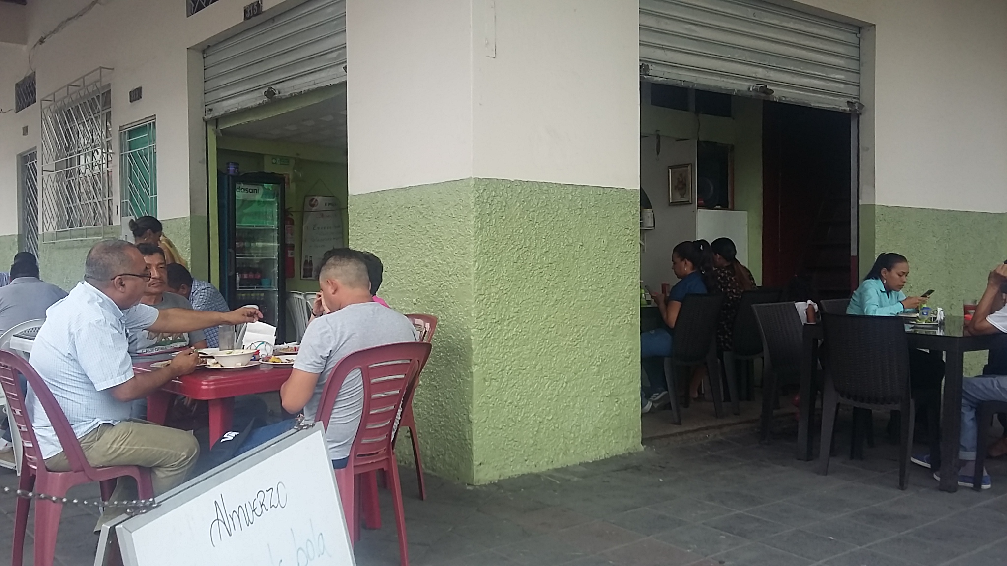 Foto de SAL Y PIMIENTA