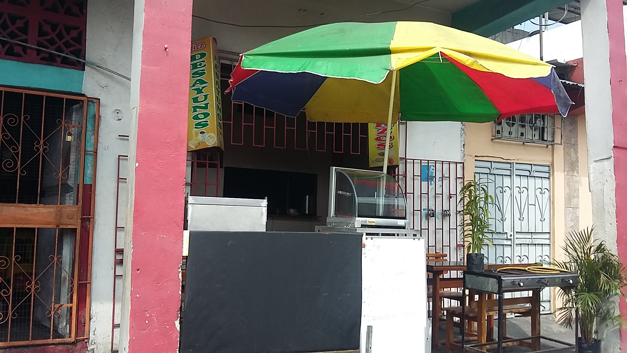 Foto de RESTAURANTE RáPIDOS Y RICOS