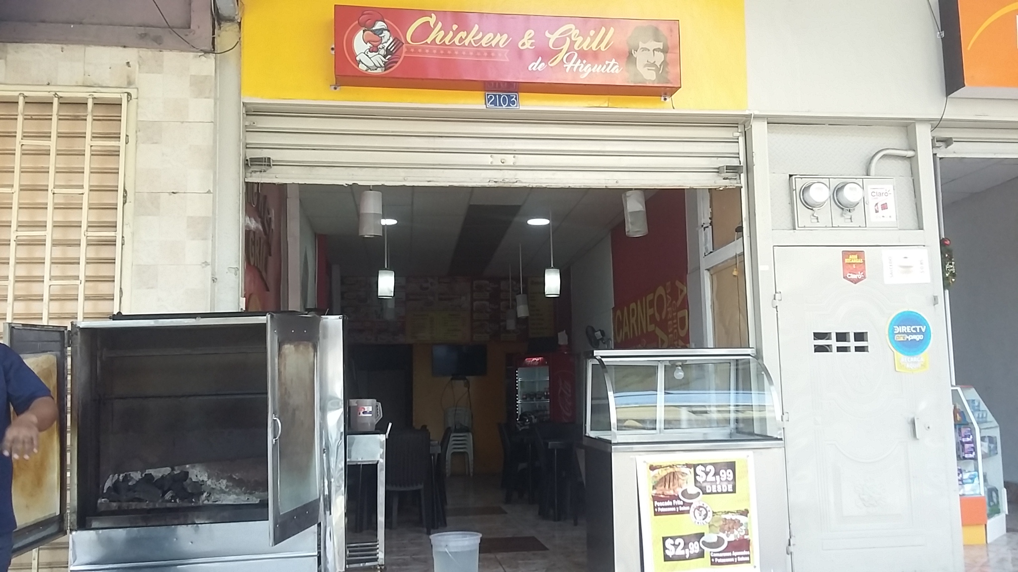 Foto de CHICKEN Y GRILL
