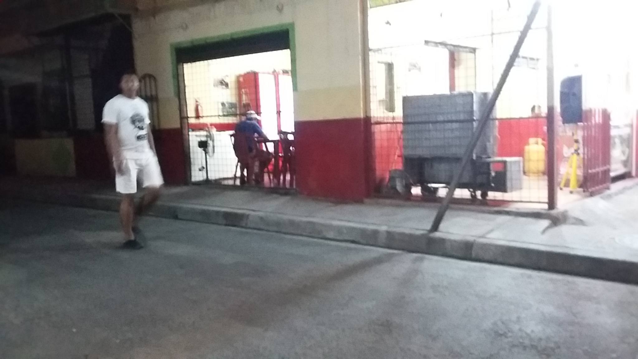 Foto de PASé Y SíRVASE