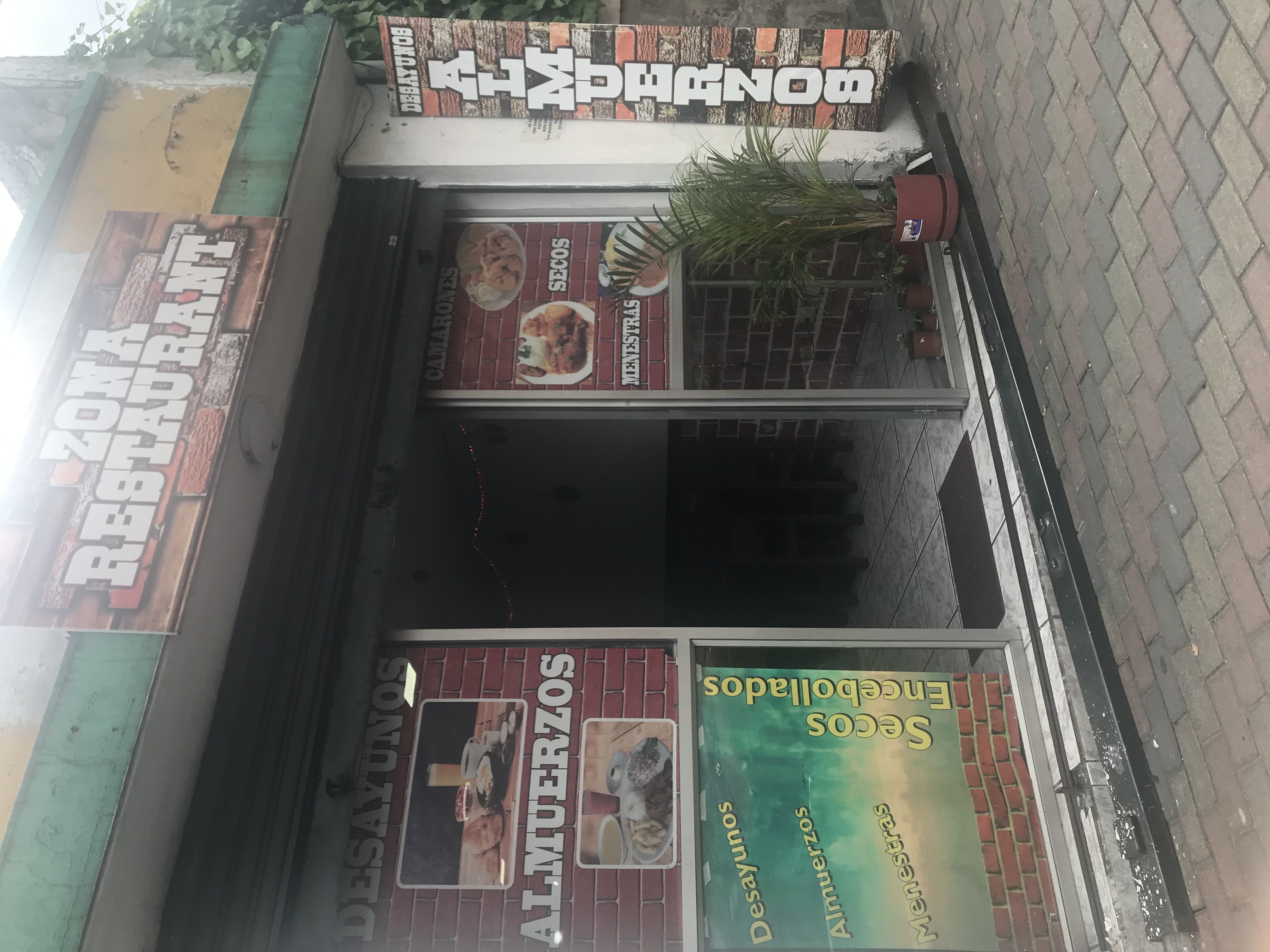 Foto de ZONA RESTAURANTE