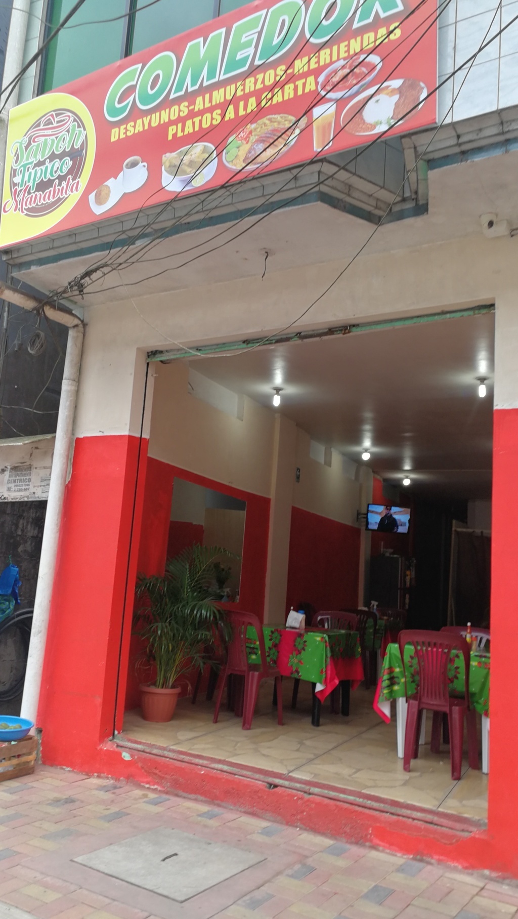 Foto de RESTAURANTE EL TíPICO MANABITA