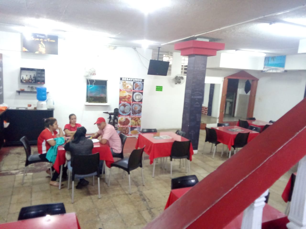 Foto de CAFETERIA Y RESTAURANTE KAREN