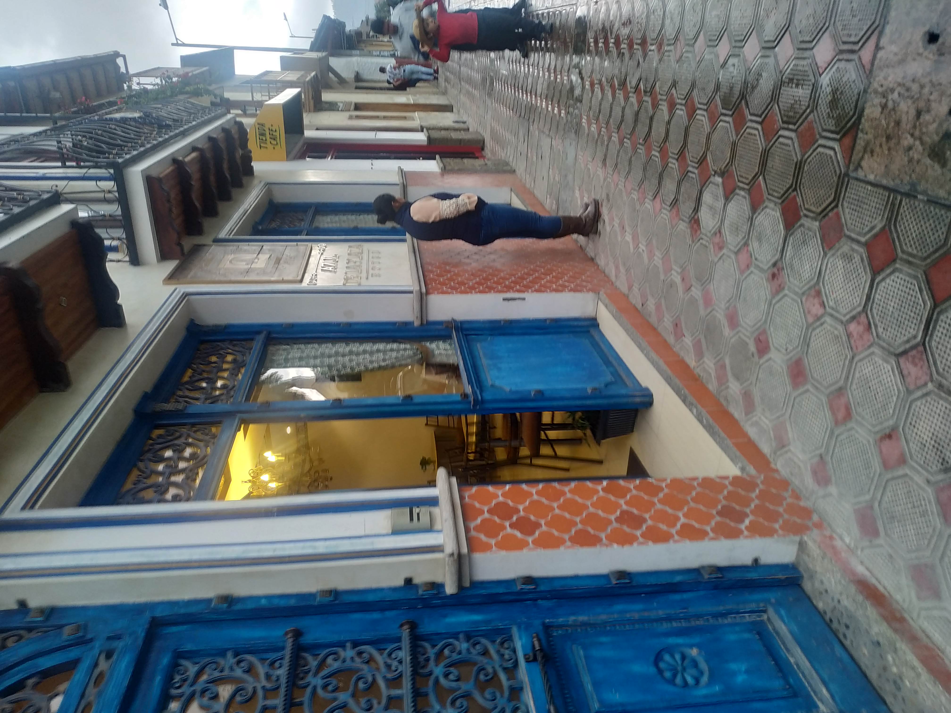 Foto de AZUL DE LA PLAZA