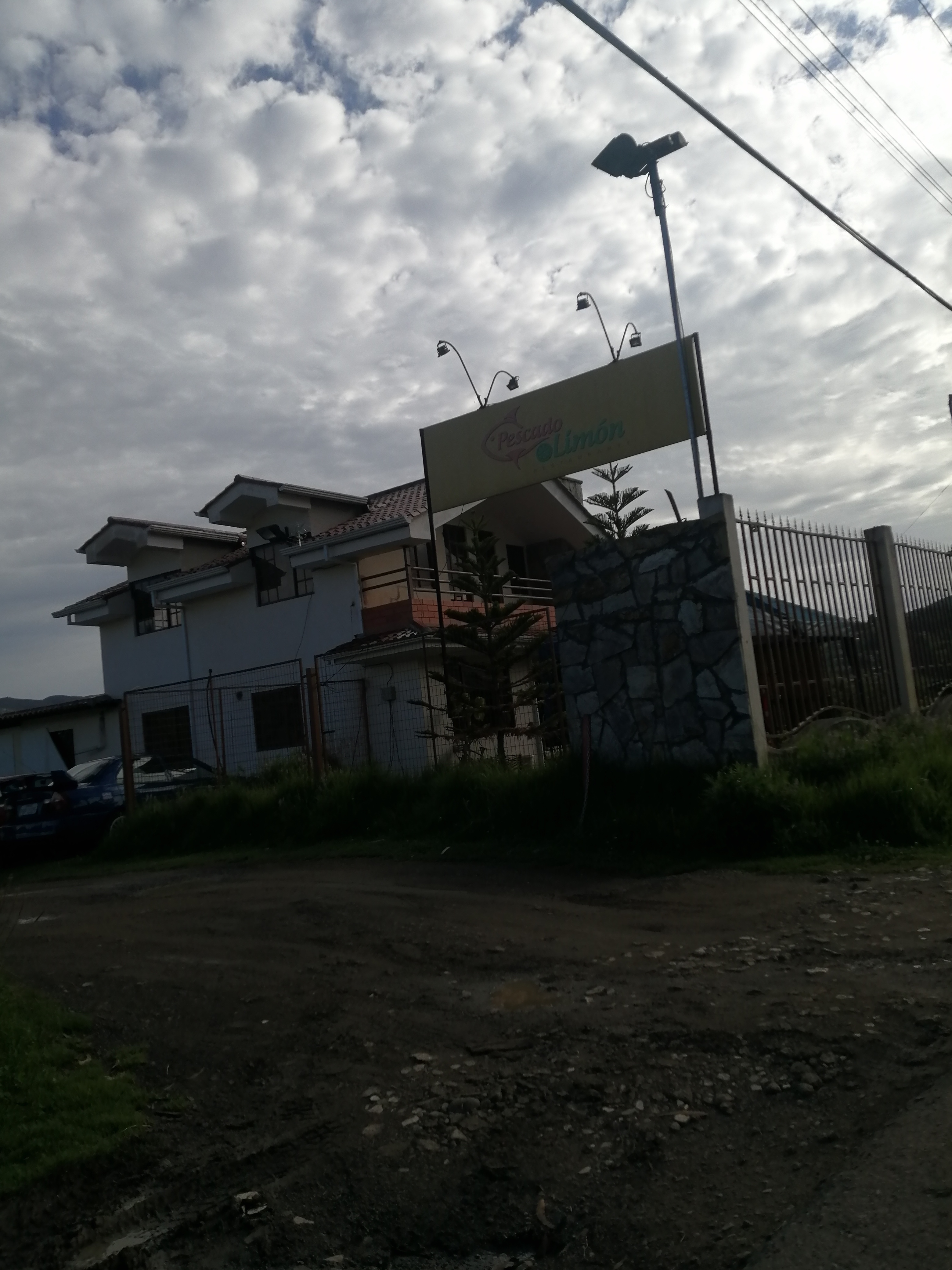 Foto de PESCADO LIMóN
