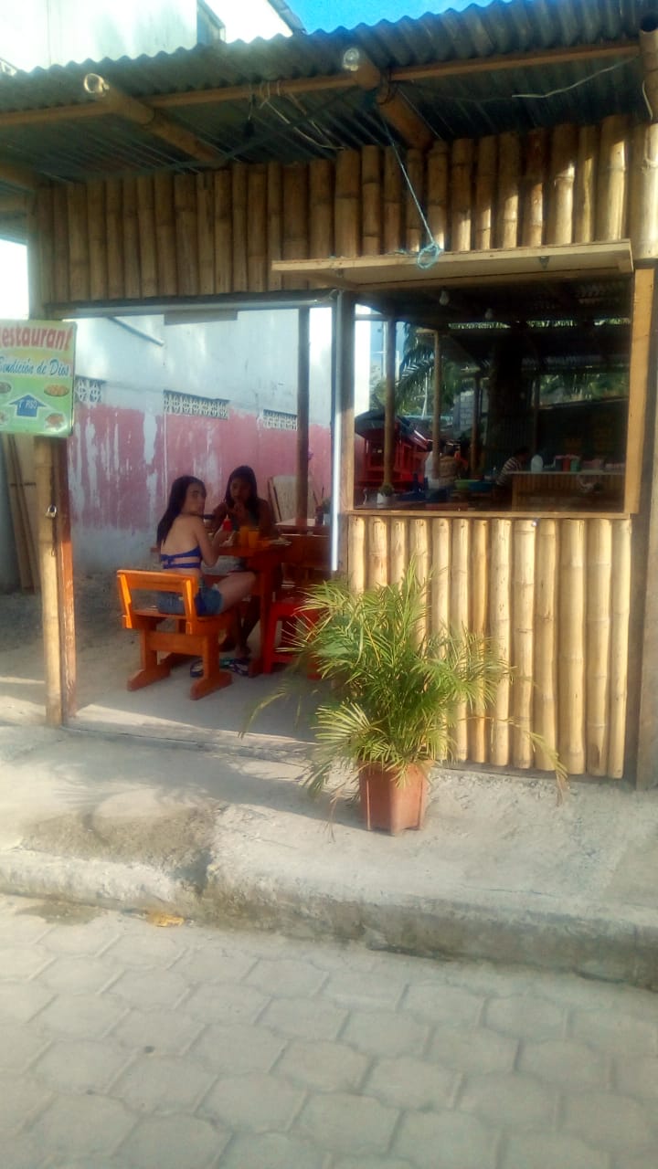 Foto de RESTAURANTE DELICIAS DE DIOS