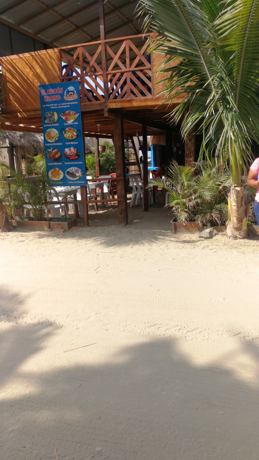 Foto de CABAñA RESTAURANTE EL RINCóN MARINO