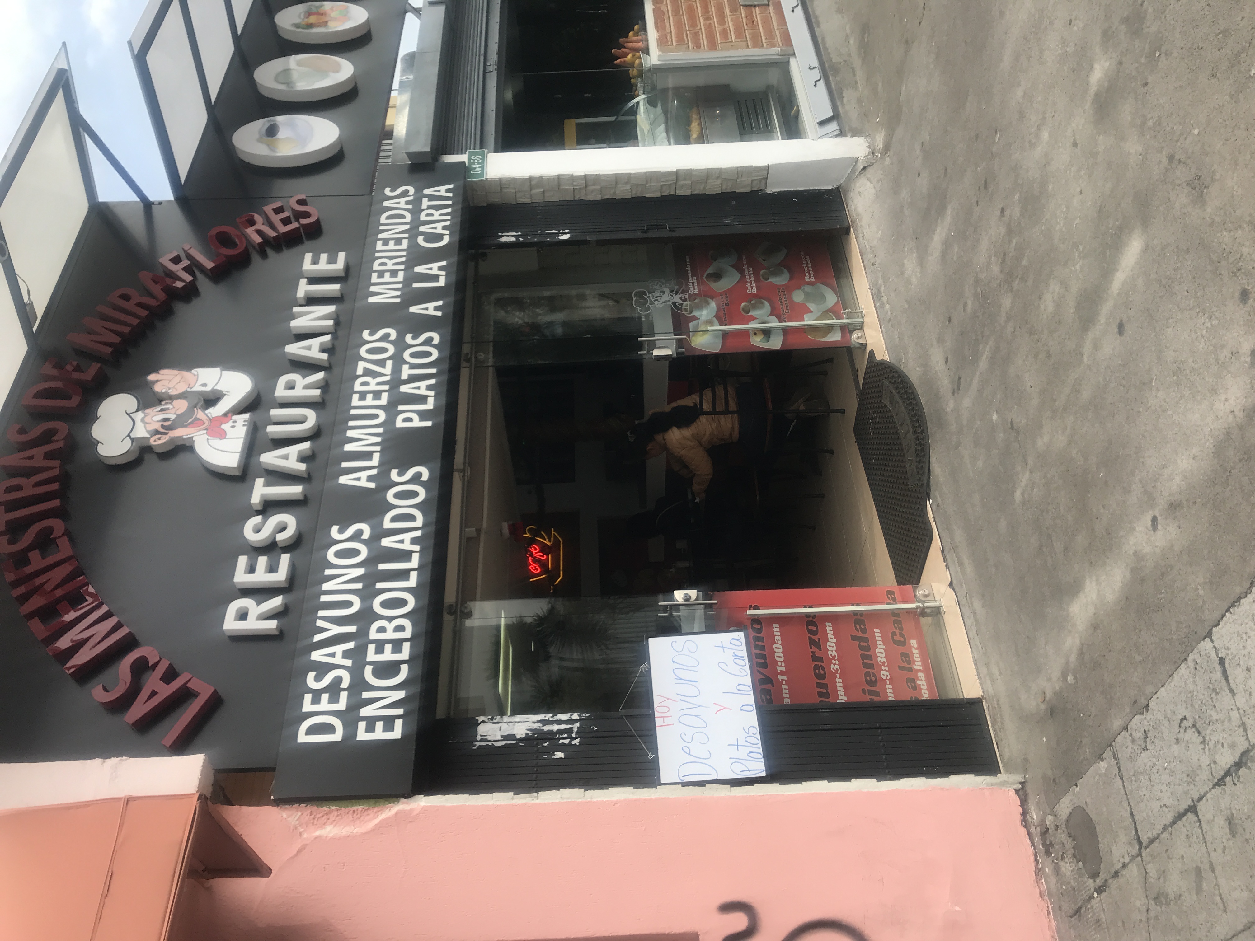 Foto de LAS MENESTRAS DE MIRAFLORES